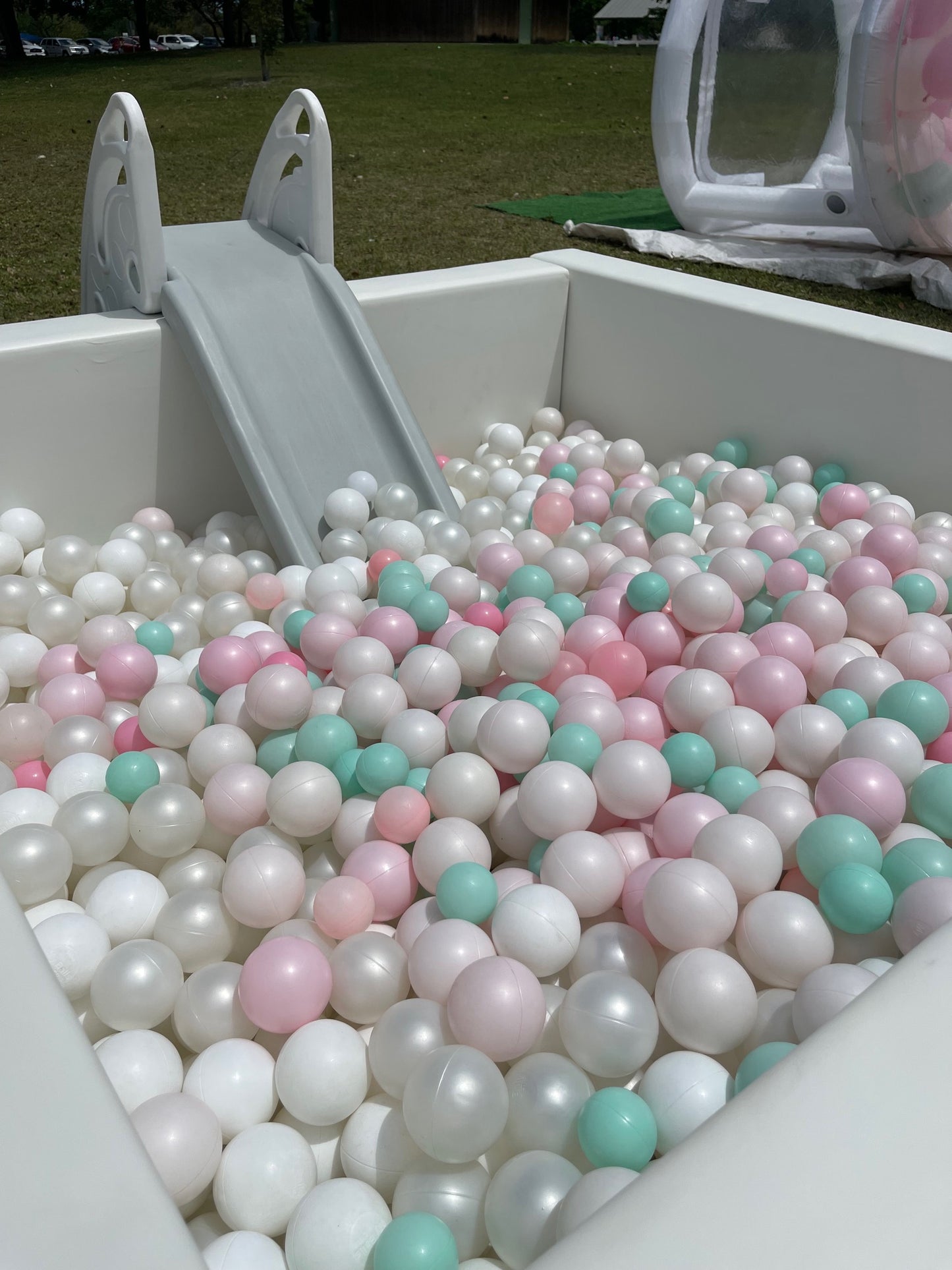 Midi Ball Pit (6x6ft)