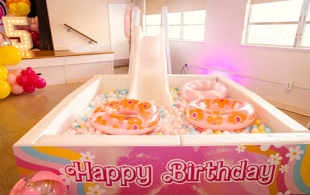 Big Ball Pit (8x8ft)