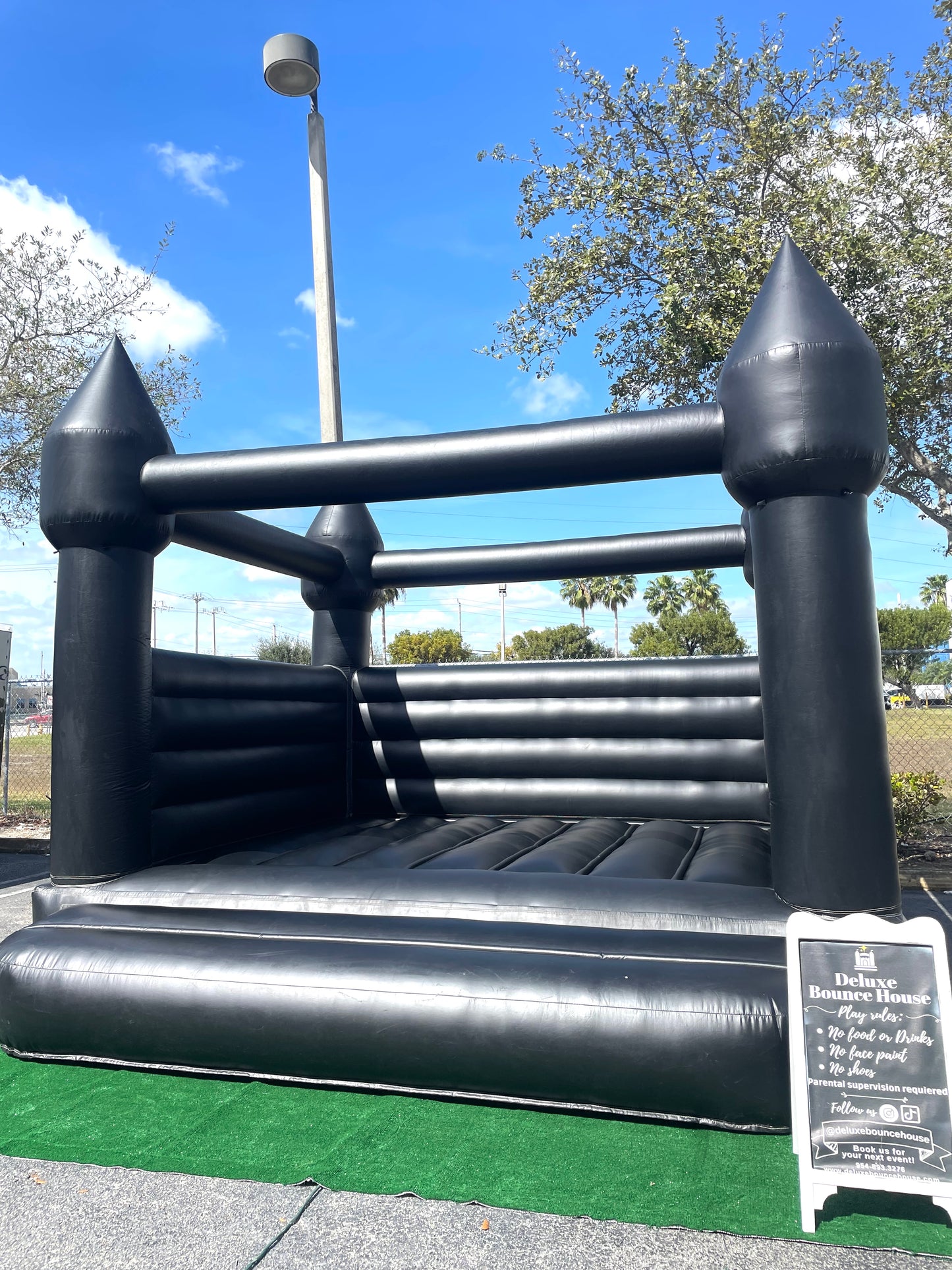 Black Bounce House | 13x13ft | All ages
