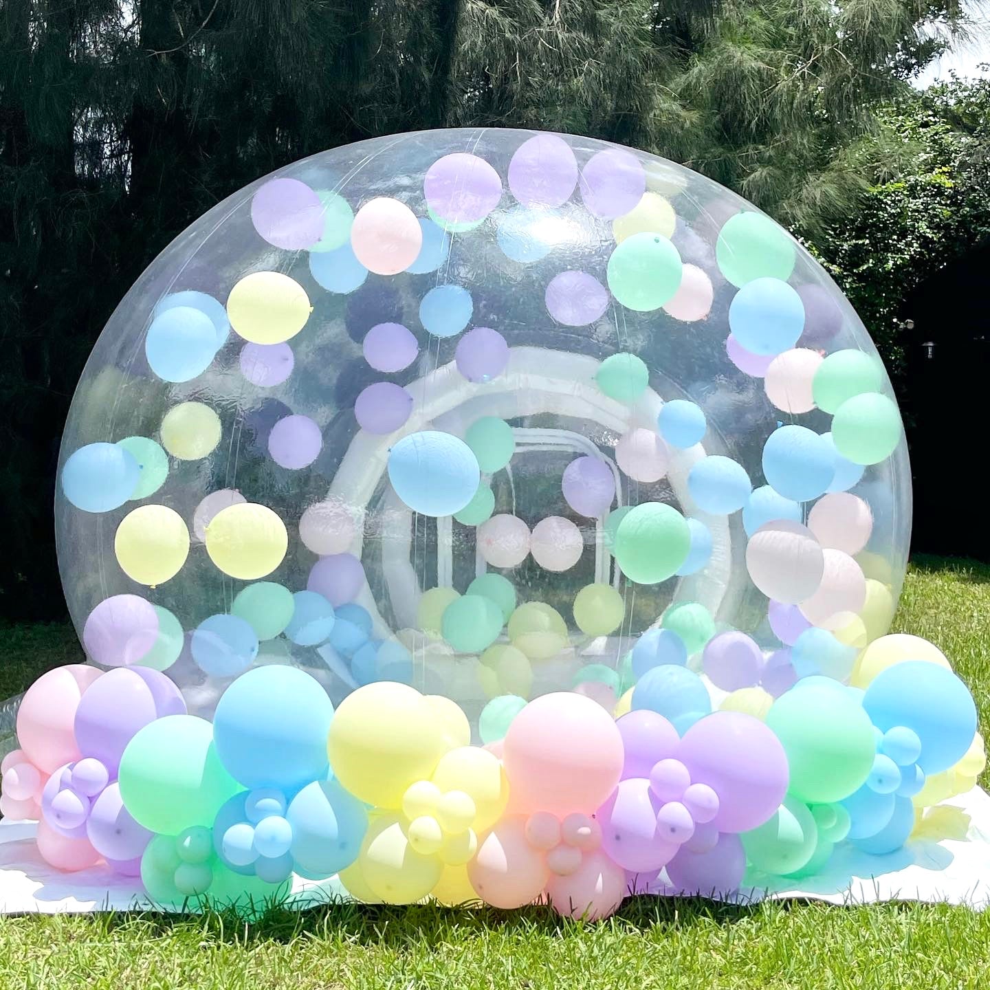 Bubble House | 10x16ft | All ages