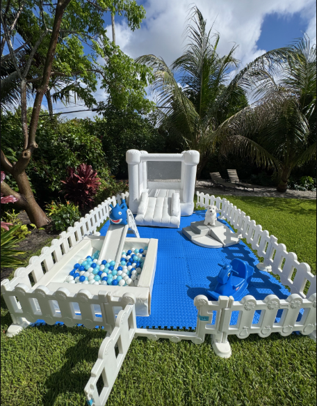 Basic Soft Play White & Blue