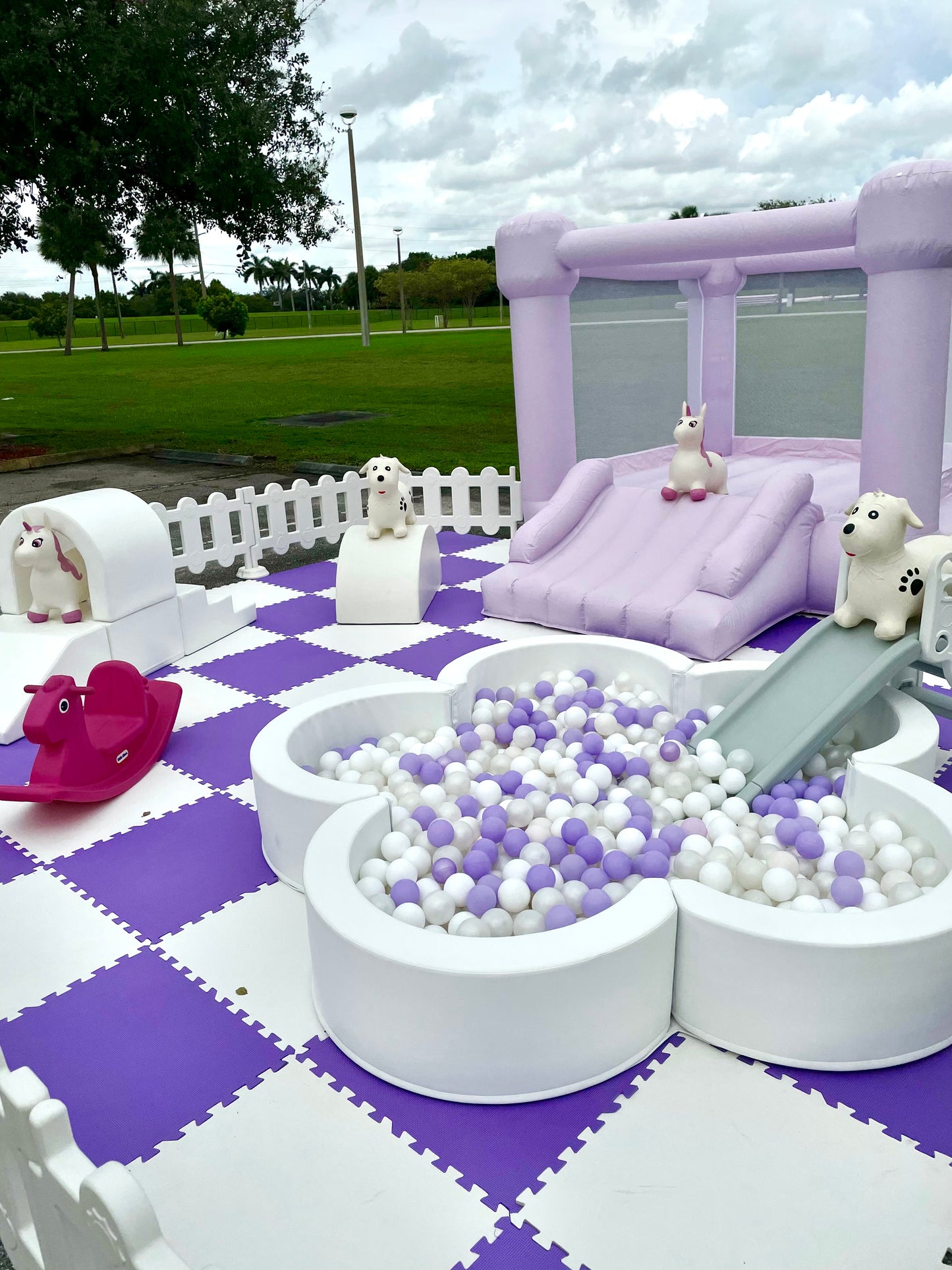 Luxury Soft Play | White & Purple | Play area 18x25ft