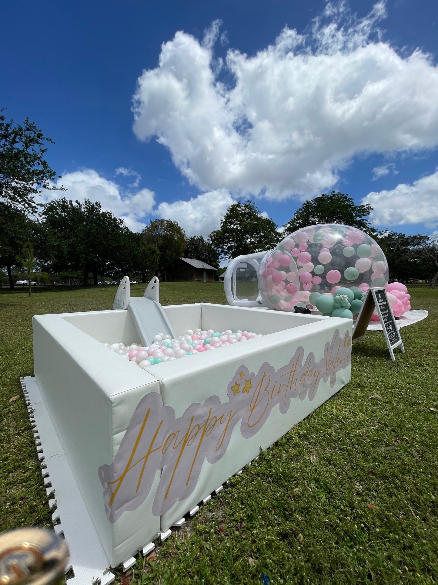 Midi Ball Pit (6x6ft)