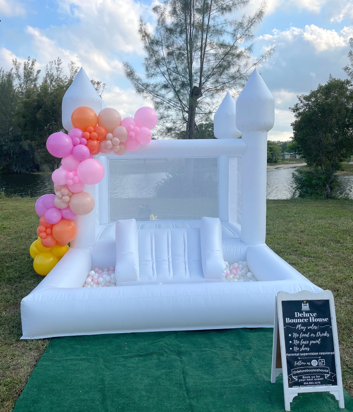 White Bounce House with Ball Pit attached | 10x13ft | For kids up to 10 years