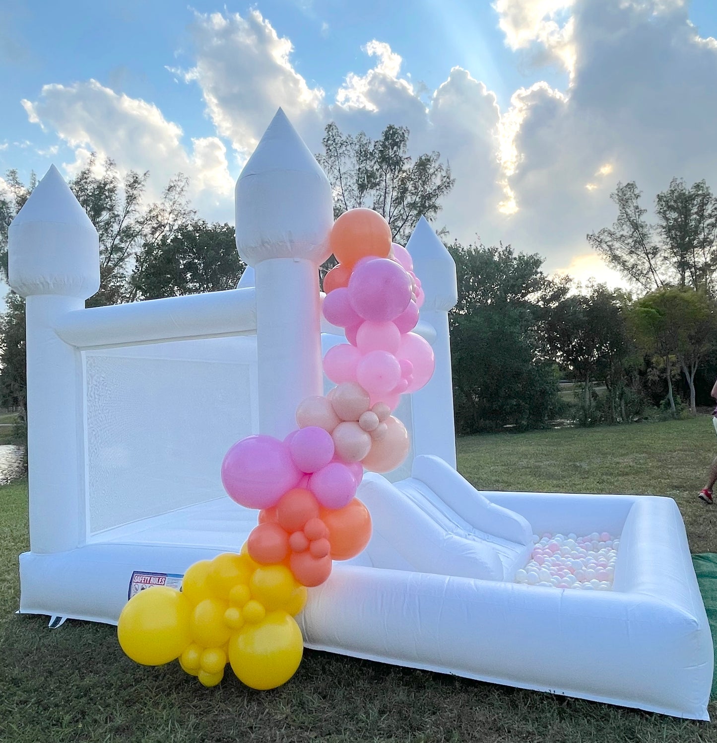 White Bounce House with Ball Pit attached | 10x13ft | For kids up to 10 years