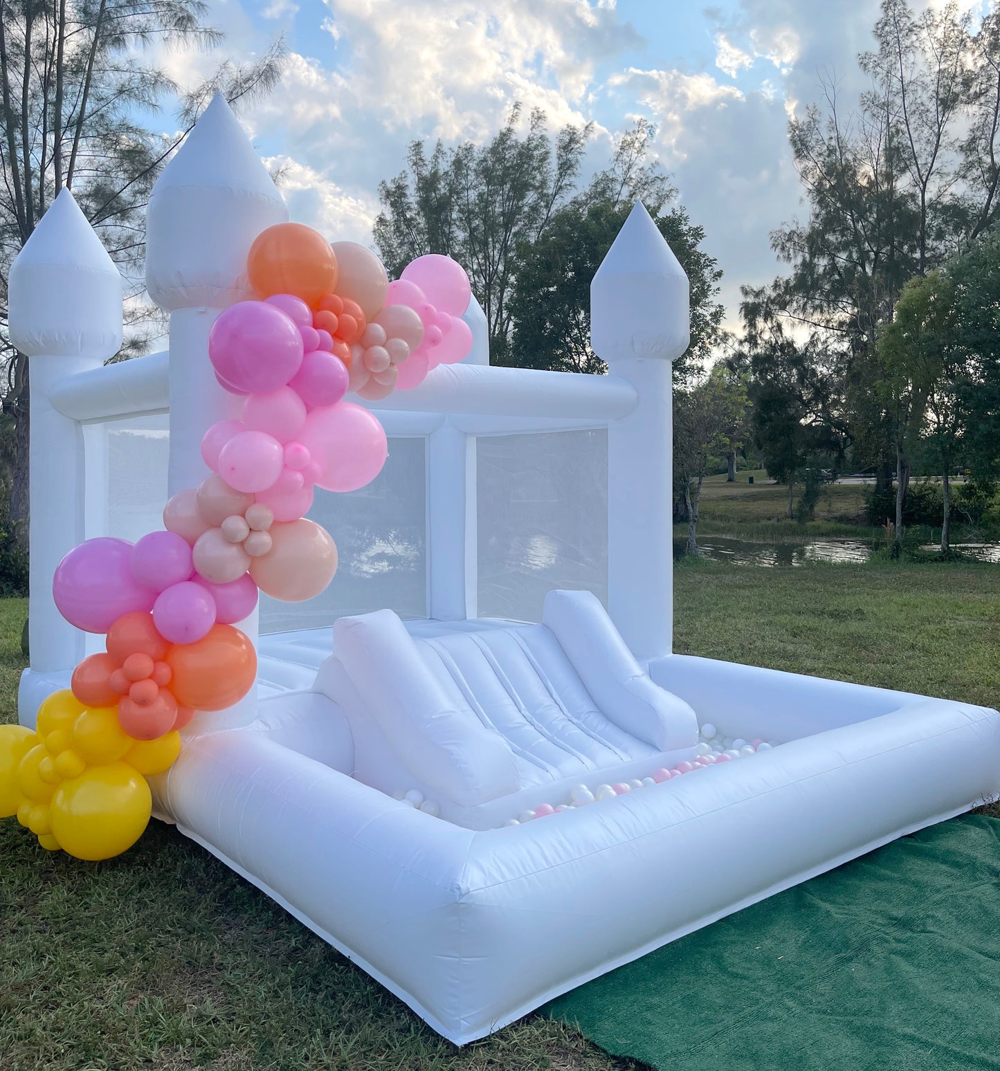 White Bounce House with Ball Pit attached | 10x13ft | For kids up to 10 years