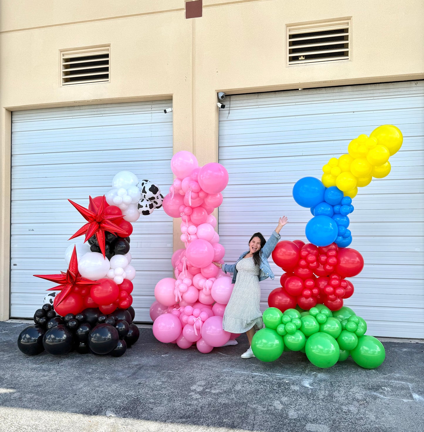 Free Standing Balloons Garland (Grab & Go or Delivery)