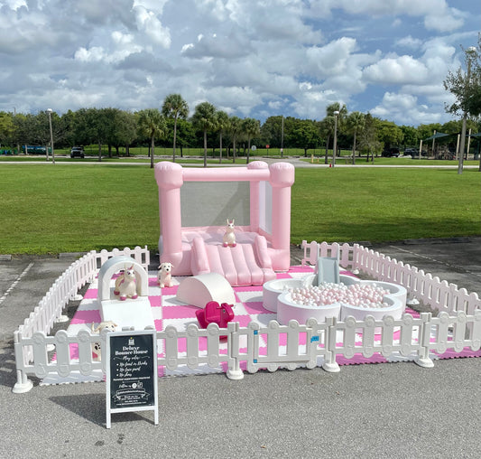 Luxury Soft Play | White & Pink | Play area 18x25ft