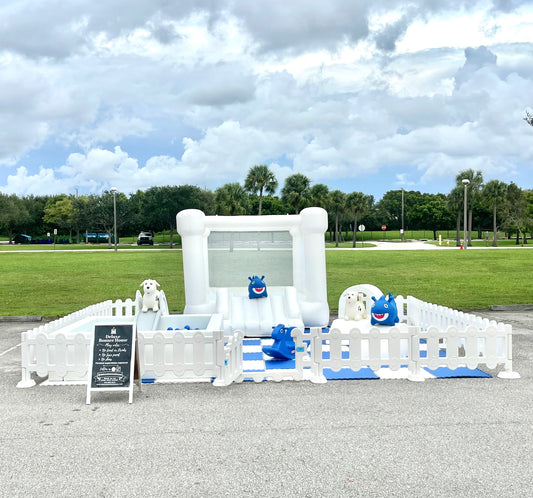 Luxury Soft Play | White & Blue | Play area 18x25ft
