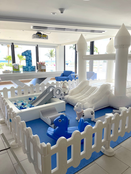 Basic Soft Play White & Blue